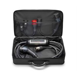 Universal Charger (1,8 kW - 22 kW, triphasé), kit avec 3 adaptateurs
